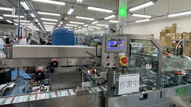 コンタクトレンズ工場 説明画像5